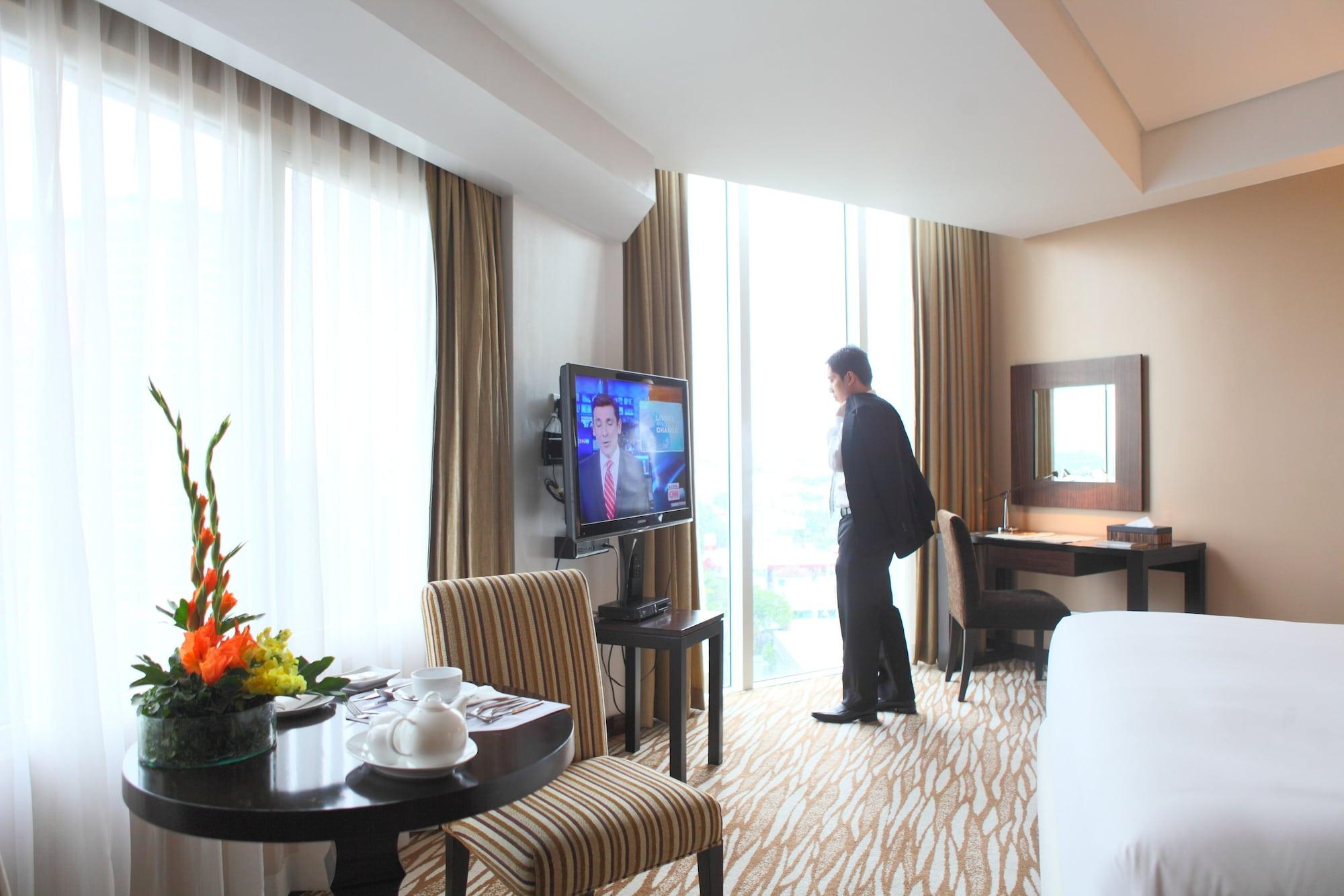 Acacia Hotel Manila Muntinlupa City Exterior photo